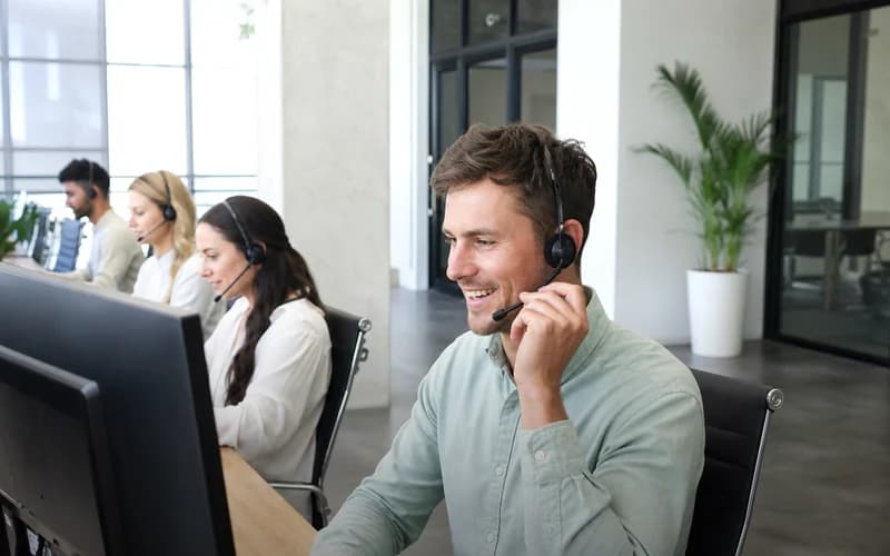 Commercial Cleaning Leads Australia Guide — B2B GTM insight by Emporion Labs